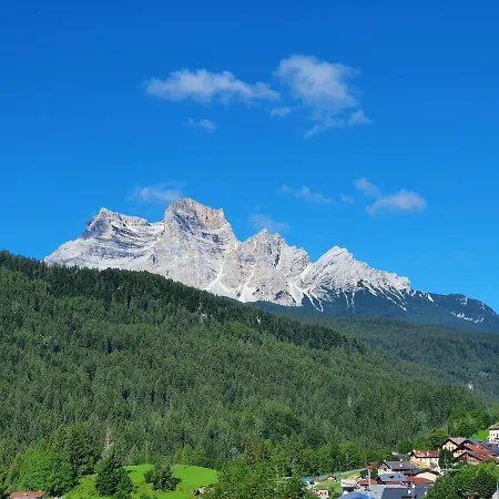 Accogliente Attico Vista Dolomiti