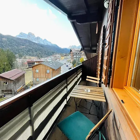 Accogliente Attico Vista Dolomiti